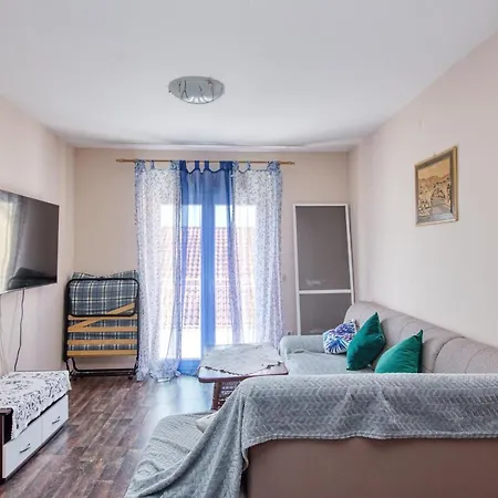 With A Parking Space Biograd Na Moru, Biograd - 18665 Apartment Biograd Na Moru