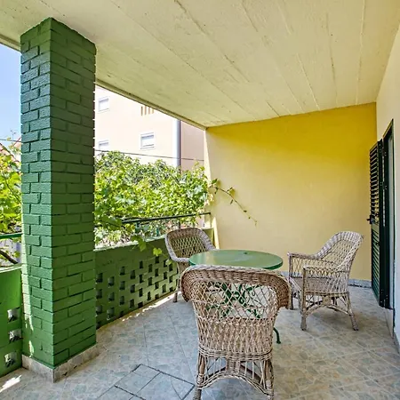 With Parking Space Biograd Na Moru, Biograd - 18665 Апартаменты Биоград-на-Мору